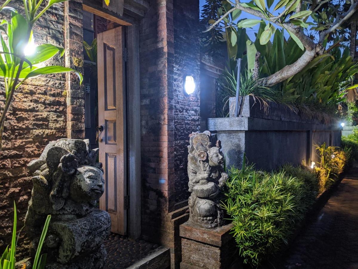 Вилла The Suci Sari Ubud Экстерьер фото